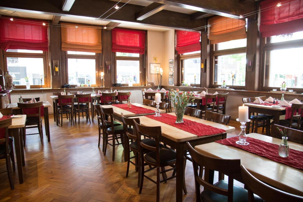 都伦斯帕斯特酒店 Düren - Eifel 外观 照片
